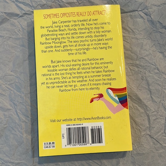 ⭐️5 for $15⭐️Chasing Rainbow by Sue Civil-Brown | Book - Picture 2 of 2